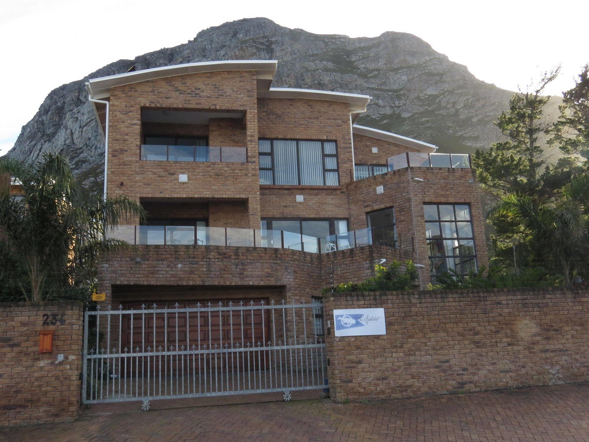 The Nantucket Hotel Hermanus Exterior photo